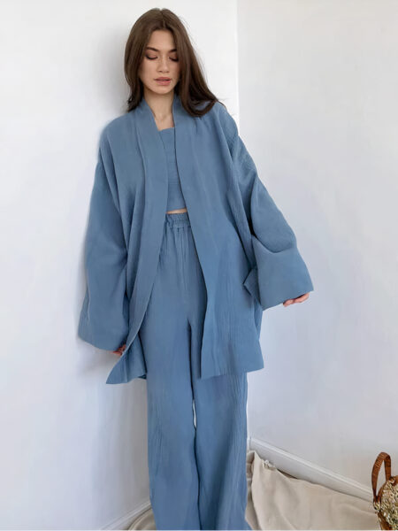 Ensemble kimono court femme en crêpe uni bleu