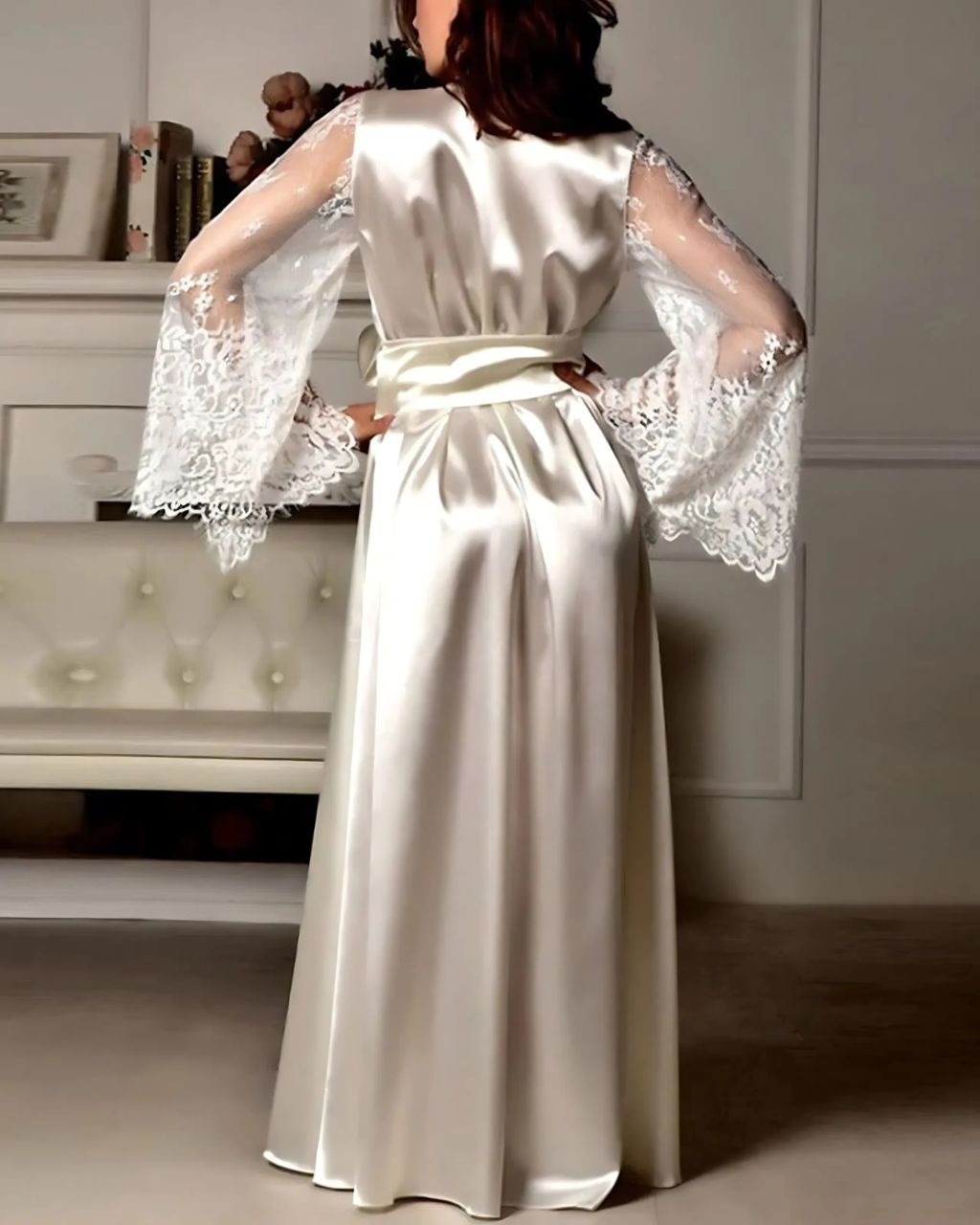 Peignoir kimono blanc en satin et dentelle – Image 3
